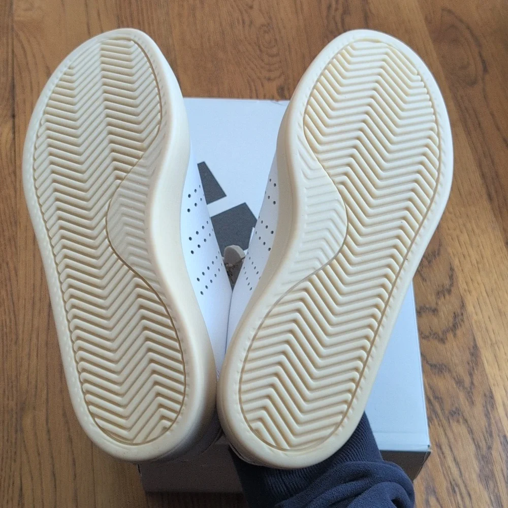 NIB FARM Rio Adidas Collaboration Advantage 2.0 Shoes Women's Sneakers Size 8.5